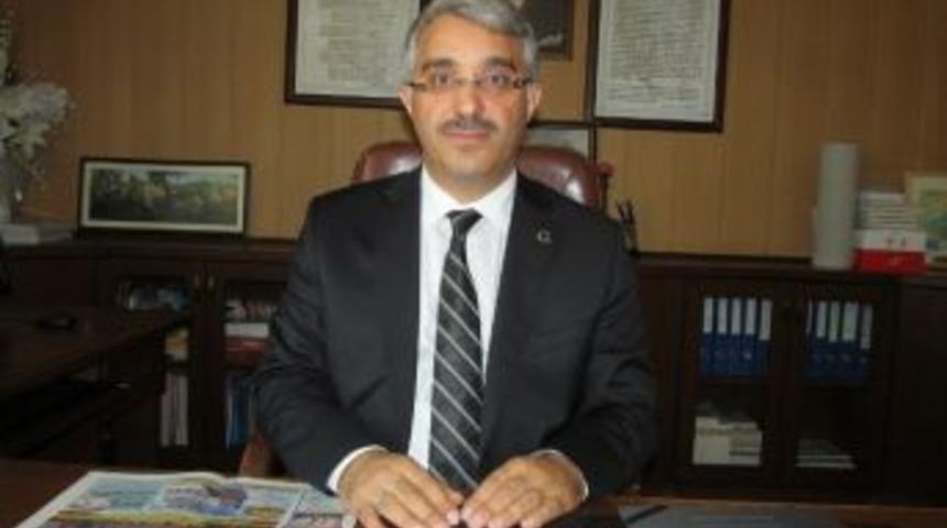 G&ouml;revden Alınması İ&ccedil;in İmza Kampanyası Başlatılan Milli Eğitim M&uuml;d&uuml;r&uuml; Asaleten Atandı