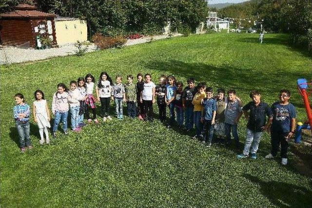 Bağcılarlı&nbsp;&ccedil;ocuklar Kelebek &Ccedil;iftliği&rsquo;ni Gezdi 3