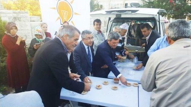 Ak Parti Burdur’dan Aşure Dağıtımı