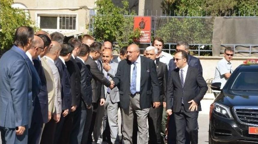 Başbakan Yardımcısı Tuğrul T&uuml;rkeş, Kilis&rsquo;te