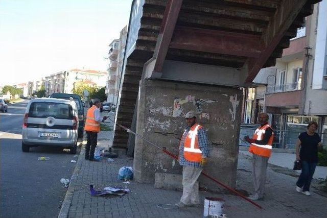 Üst Geçit Bakıma Alındı