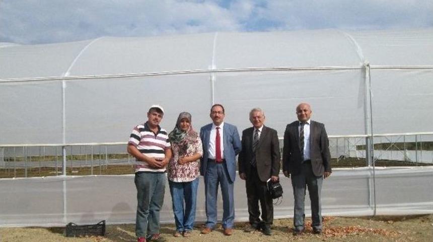 Gen&ccedil; &Ccedil;ift&ccedil;i Projesi İlk Meyvelerini Vermeye Başladı