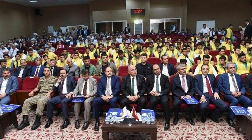 &Ccedil;anakkale Yolcusu &Ouml;ğrencilere G&ouml;rkemli Uğurlama