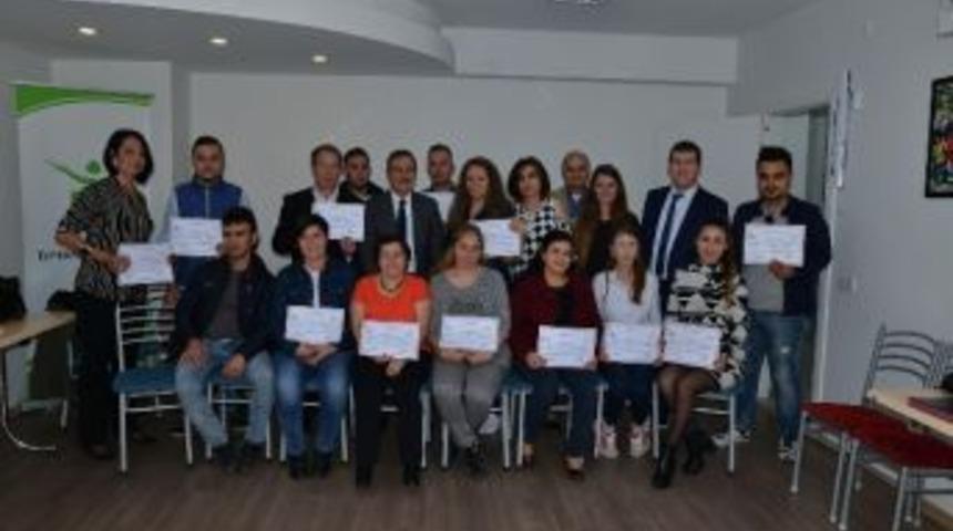 Tepebaşı Belediyesi Sertifikalı Kurslar İle Umut Oluyor