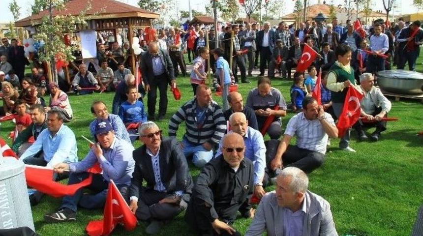 &Ccedil;ukurkuyu Halkı Şehit &Ouml;mer Halisdemir&rsquo;i Anlattı;