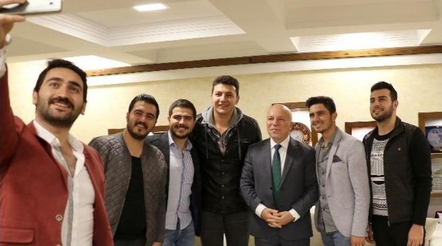 Sosyal Medyanın Fenomenlerinden Başkan Sekmen&rsquo;e Ziyaret