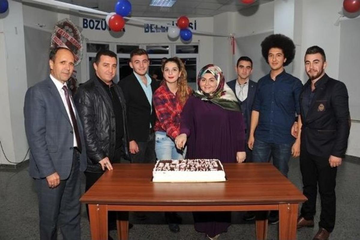 &Uuml;niversite &Ouml;ğrencileri İle Tanışma Ve Kaynaşma Toplantı