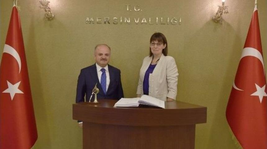 Estonya B&uuml;y&uuml;kel&ccedil;isi Mottus, Mersin Valisi &Ccedil;akacak&rsquo;ı Ziyaret Etti