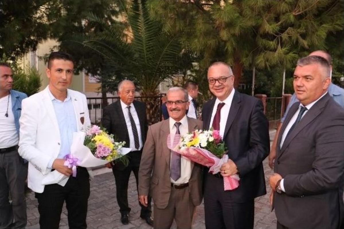 Başkan Erg&uuml;n Akhisar&rsquo;da Mahalleleri De Ziyaret Etti