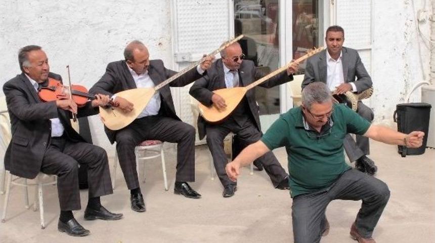 Fasl-ı Muhabbet Ekibine Y&ouml;resel Ağırlama