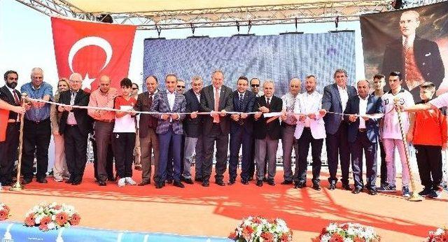 İzmir’in Yeni Yolcu Gemileri Sefer Aldı