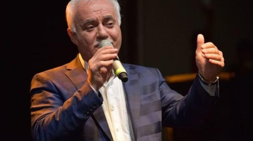 Nihat Hatipoğlu: "peygambersiz Bir Din Kurmak İstiyorlar"