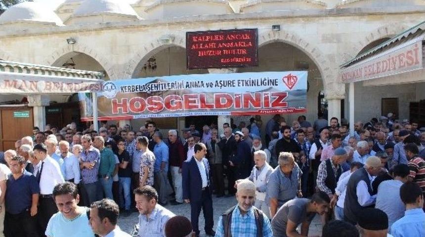 Adıyaman&rsquo;da 3 Bin Kişiye Aşure Dağıtıldı