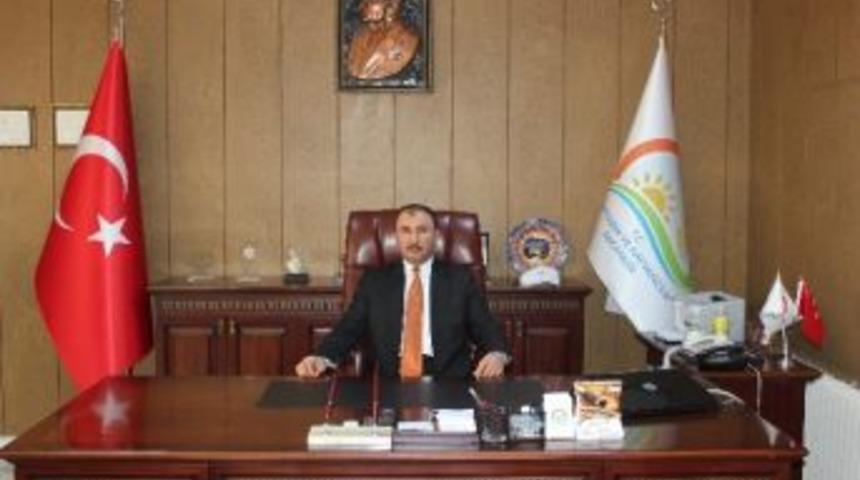 &Ccedil;olakoğlu&rsquo;ndan &Ccedil;ifte Mesaj
