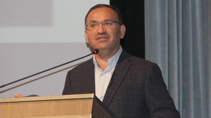 Adalet Bakanı Bekir Bozdağ: &ldquo;&uuml;lkemizde Atat&uuml;rk D&ouml;nemi De Başkanlık Sistemidir&rdquo;