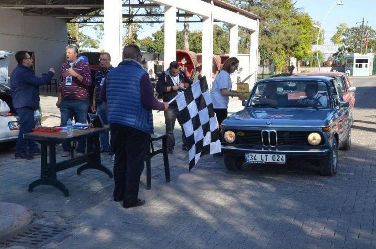 Klasik Otomobillerin &lsquo;cumhuriyet Rallisi&rsquo;