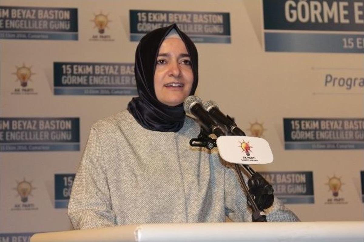 Aile Ve Sosyal Politikalar Bakanı Fatma Bet&uuml;l Sayan Kaya, Engelli Vatandaşlarla Bir Araya Geldi