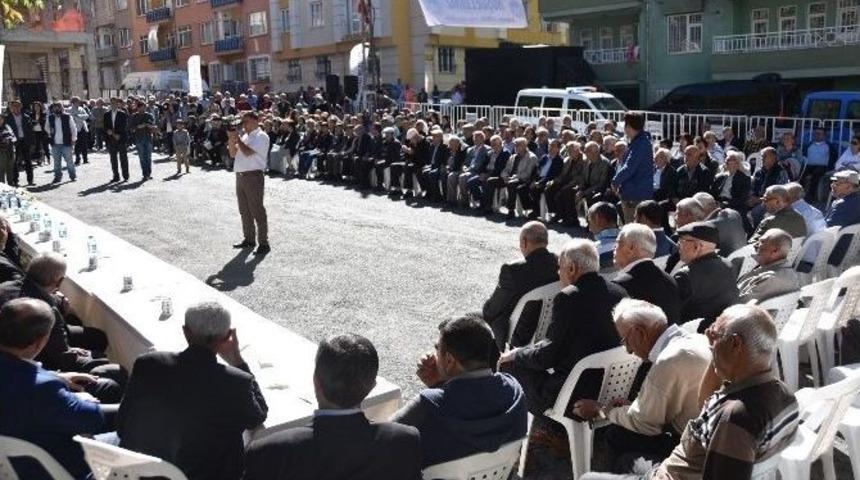 Battalgazi Belediyesi&rsquo;nin Aşure Etkinliği Yoğun İlgi G&ouml;rd&uuml;