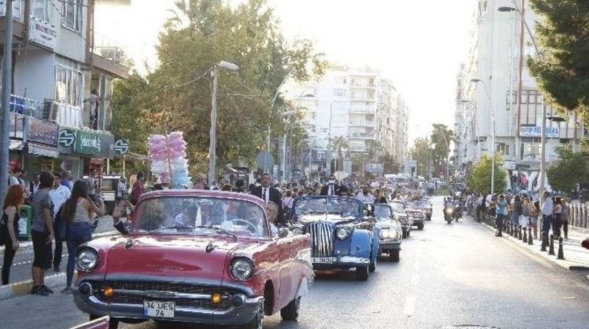 Uluslararası Antalya Film Festivali, Kortej Ge&ccedil;işiyle Başladı