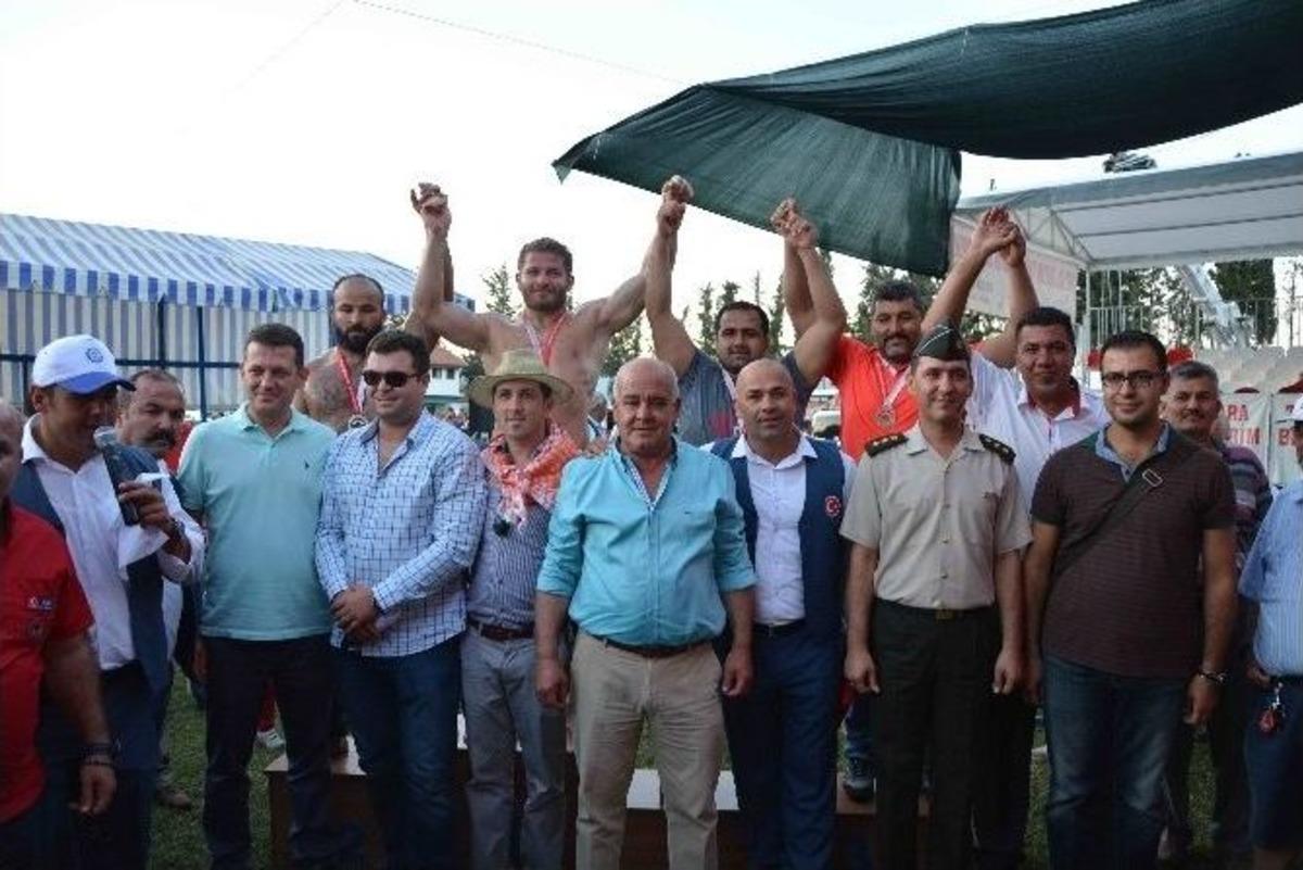 Dalyan&rsquo;da Başpehlivan İsmail Balaban