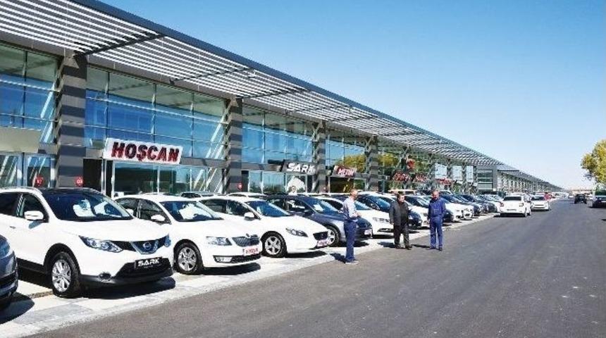 Oto Galerilerinin &Ccedil;oğu Taşındı, Vatandaş Memnun
