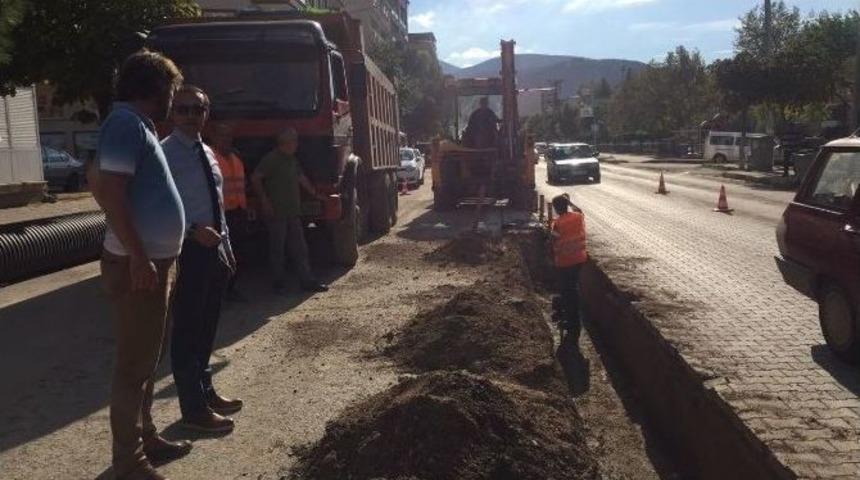 Soma Atat&uuml;rk Caddesi&rsquo;ne Yağmur Suyu Hattı
