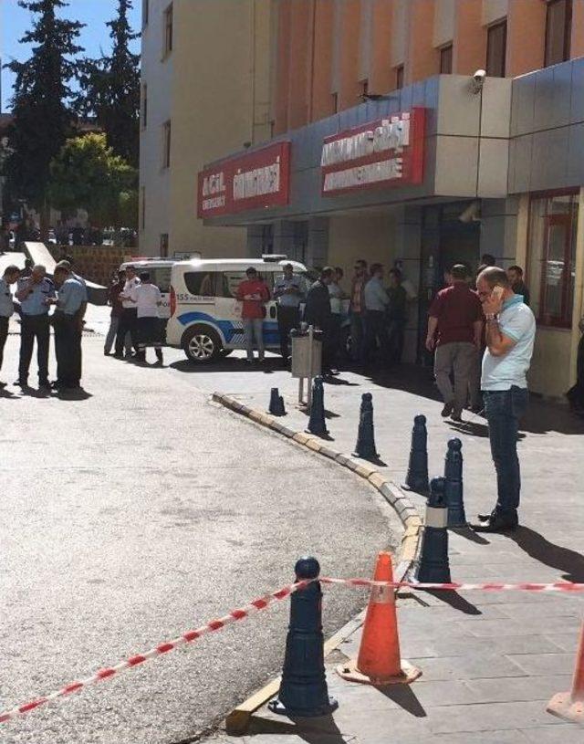 Gaziantep’te Canlı Bomba Kendini Patlattı