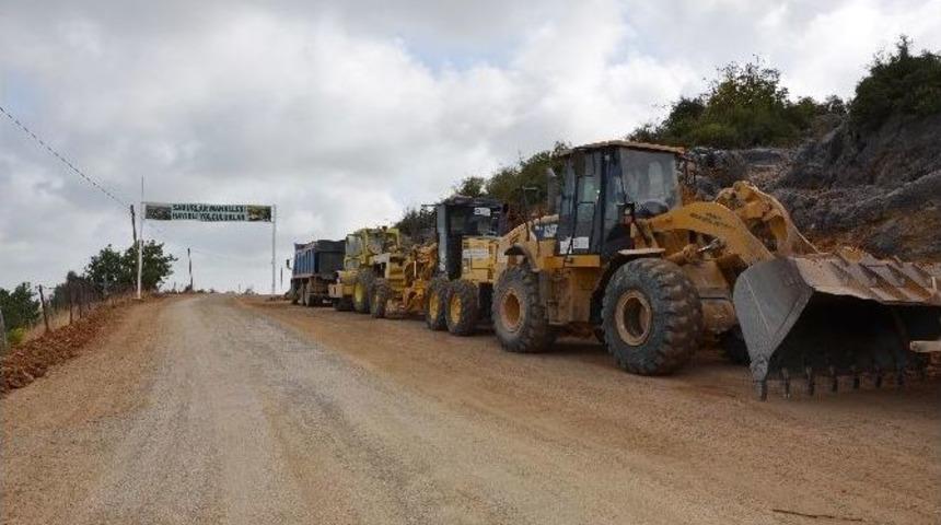 B&uuml;y&uuml;kşehir, Alanya&rsquo;da Genişletilen Grup Yolunda Asfalt &Ccedil;alışması Başlattı