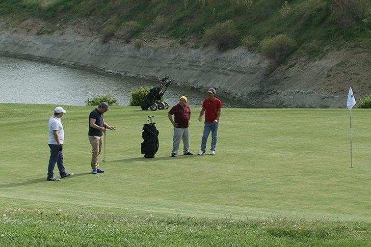 Zengin Kız Fakir Oğlan 83. Bölüm Galerisi G1
