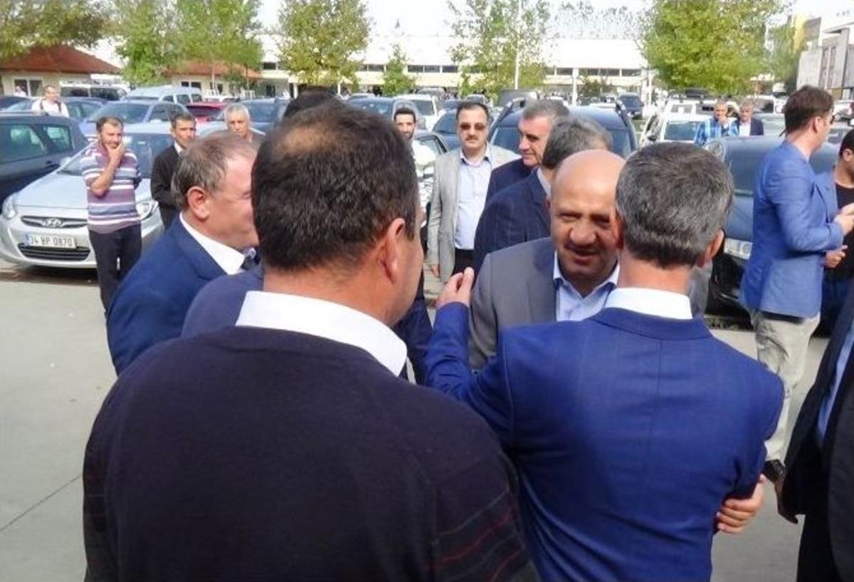 Milli Savunma Bakanı Fikri Işık, Sakarya&rsquo;da Nikah Şahidi Oldu
