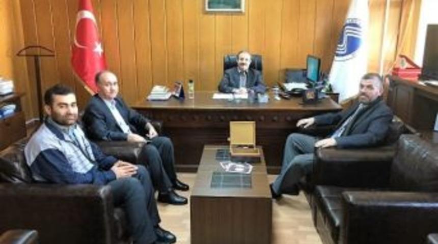 L&uuml;bnanlı Rekt&ouml;rden İlahiyat Fak&uuml;ltesine Ziyaret