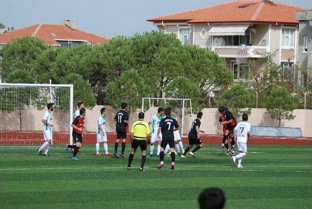 Bayramiçspor Evinde Farklı Yenildi