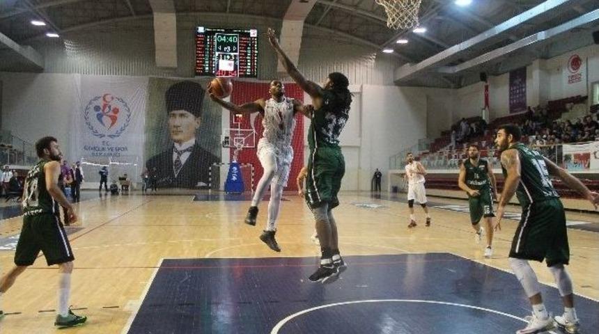 Kerem G&ouml;nl&uuml;m&rsquo;l&uuml; Sakarya Yalova&rsquo;da G&uuml;ld&uuml;
