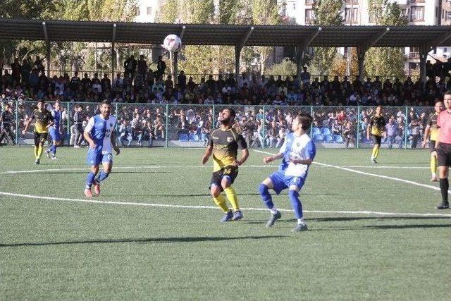 Hakkari Spor, Başkale Gençlik Spor’u Mağlup Etti