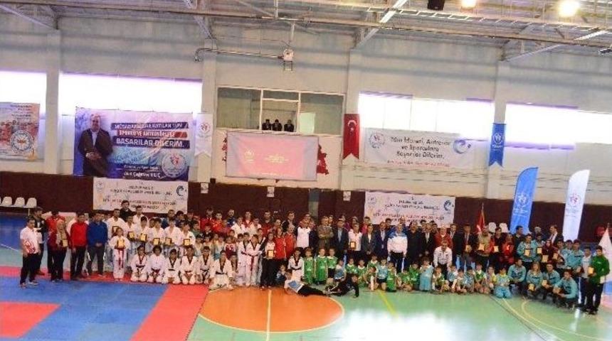 Amat&ouml;r Spor Haftası Kutlandı