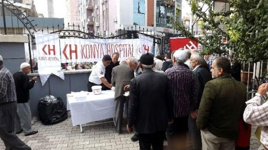 Konya Hospital&rsquo;den Aşure İkramı