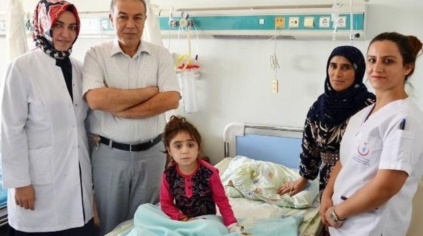 5 Yaşındaki &Ccedil;ocuğun Nefesi Ameliyatla A&ccedil;ıldı