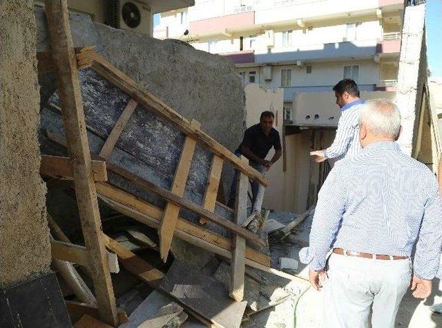 Madde Bağımlılarının Kullandığı Metruk Yapı Yıkıldı 1