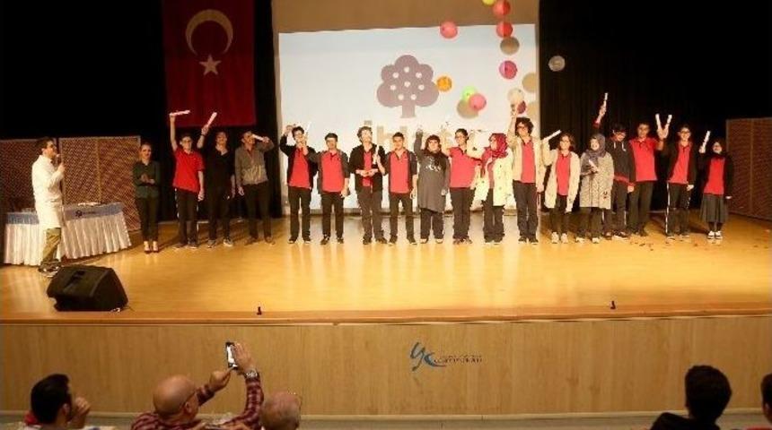 İhlas Eğitim Kurumları &Ouml;ğrencileri, Fce Sertifikalarını Aldılar