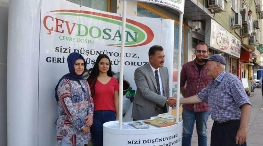 Tuna, &Ccedil;evdosan&rsquo;ın Standını Ziyaret Etti