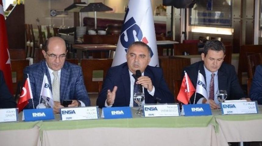 Ensia: &ldquo;izmir&rsquo;i Yenilenebilir Enerji Merkezi Haline Getirmeliyiz&rdquo;
