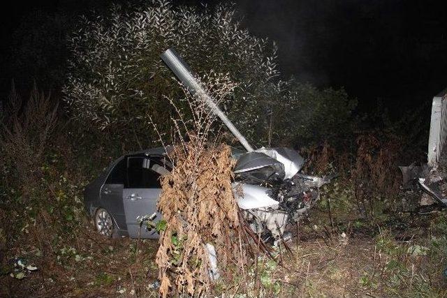 Bolu’da 20 Yaşındaki Sürücü Ölümden Döndü