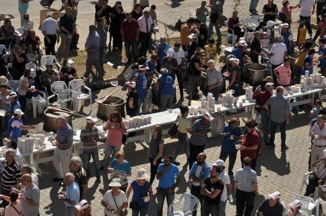 Çukurova’da 100.yıl Cemevi’nde Aşure Etkinliği