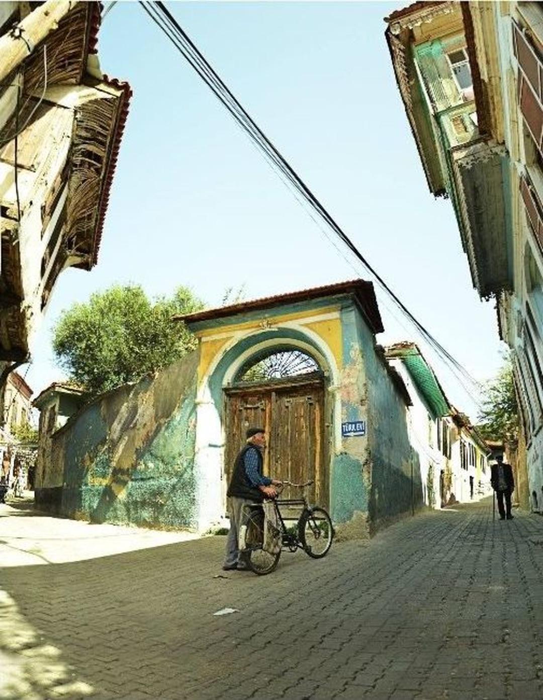 Kula&rsquo;yı Yeniden Keşfettiler