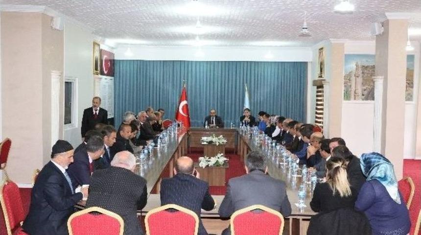 Vali İsmail Ustaoğlu Kurum Amirleriyle Buluştu