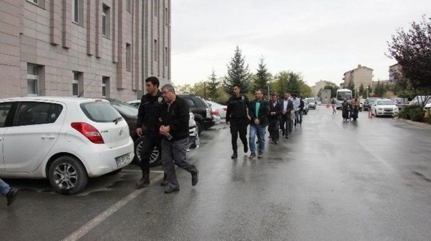 Bozok &Uuml;niversitesi&rsquo;nde Fet&ouml; Operasyonu