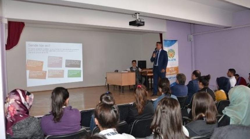 Madde Ve Teknoloji Bağımlılığı Anlatıldı