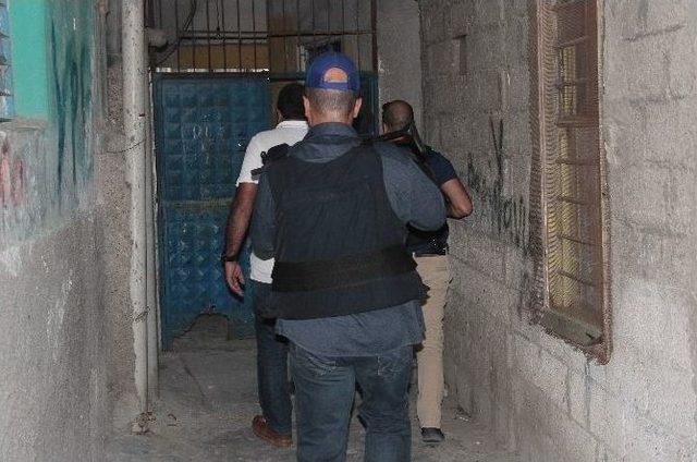 Keşfe Giden Hakimin Aracına Ses Bombalı Saldırı 2