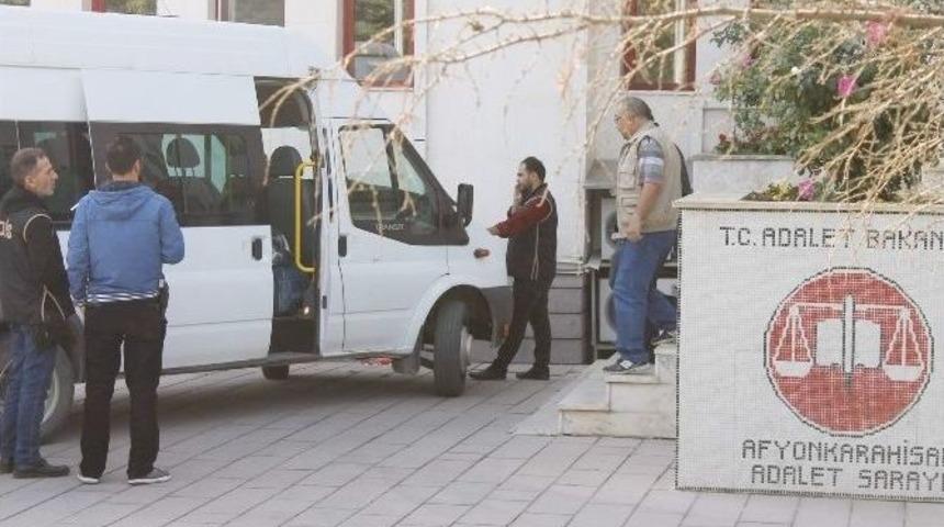 Afyonkarahisar&rsquo;da Fet&ouml; Operasyonu: 11 G&ouml;zaltı