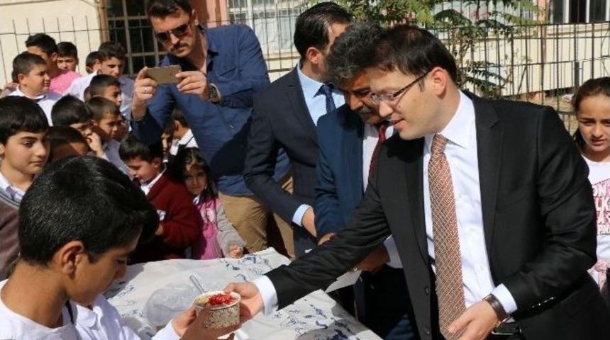 Sakarya Ortaokulu&rsquo;nda Aşure İkramı